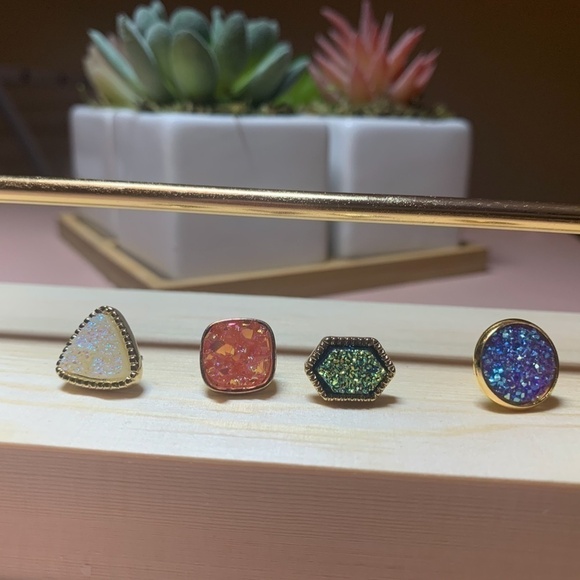 SALE💚 any 3 for $18 💚
 Colorful Druzy Stone Stud Earrings Gold - Picture 4 of 4
